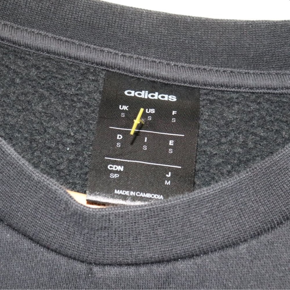 🖤Adidas Essentials Three Stripe Black Crewneck Sweatshirt - Picture 5 of 5